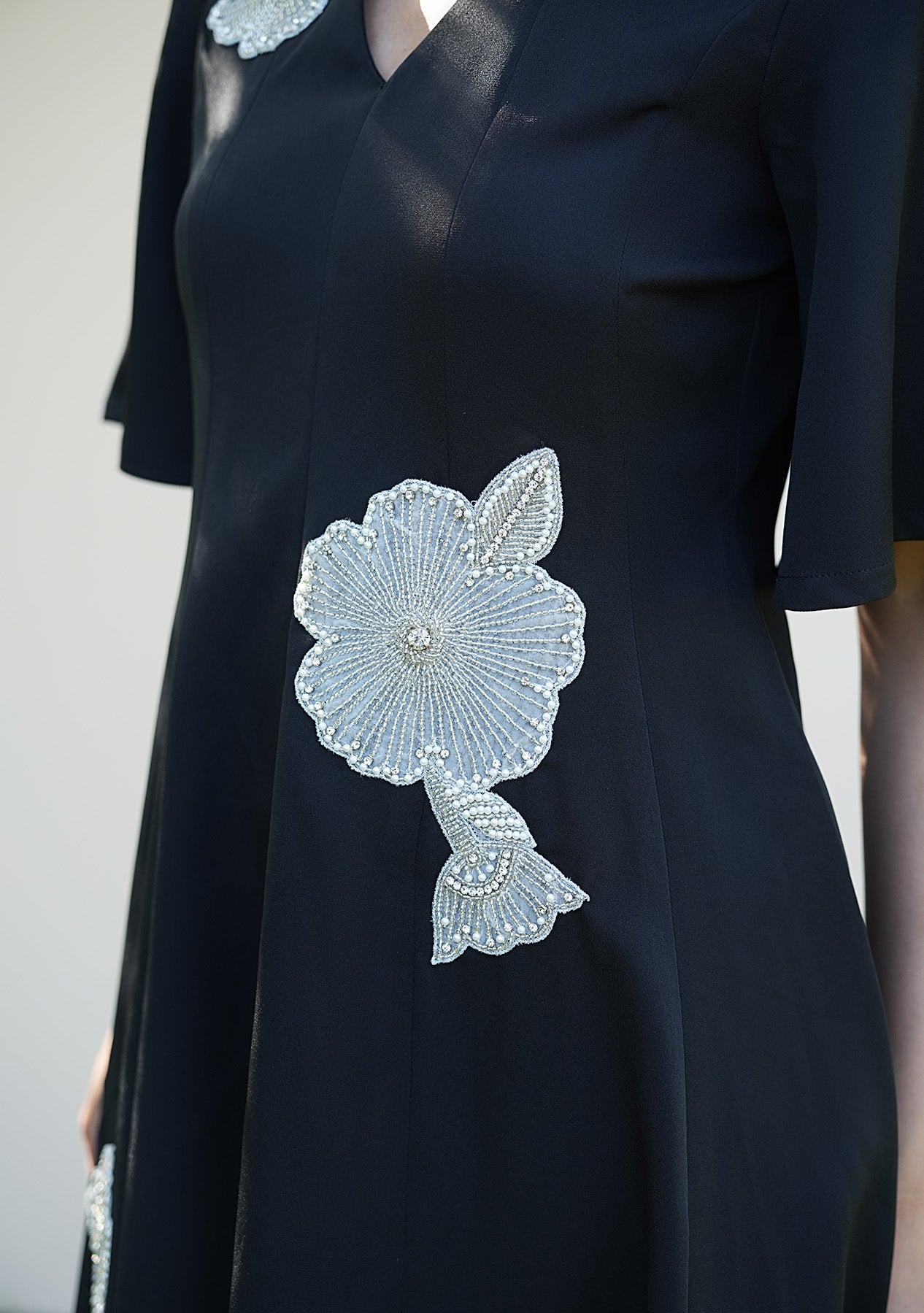 Paige Midi Dress (Black)