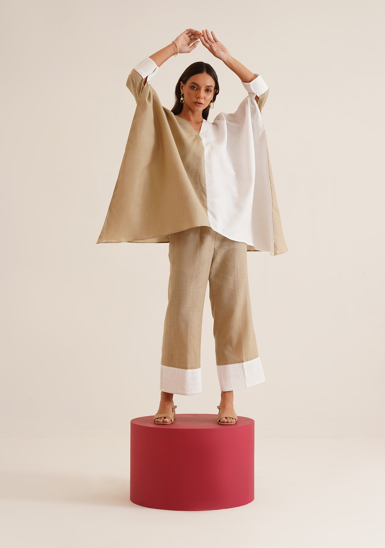 Duo Kaftan Co-ord Set (Beige and White)