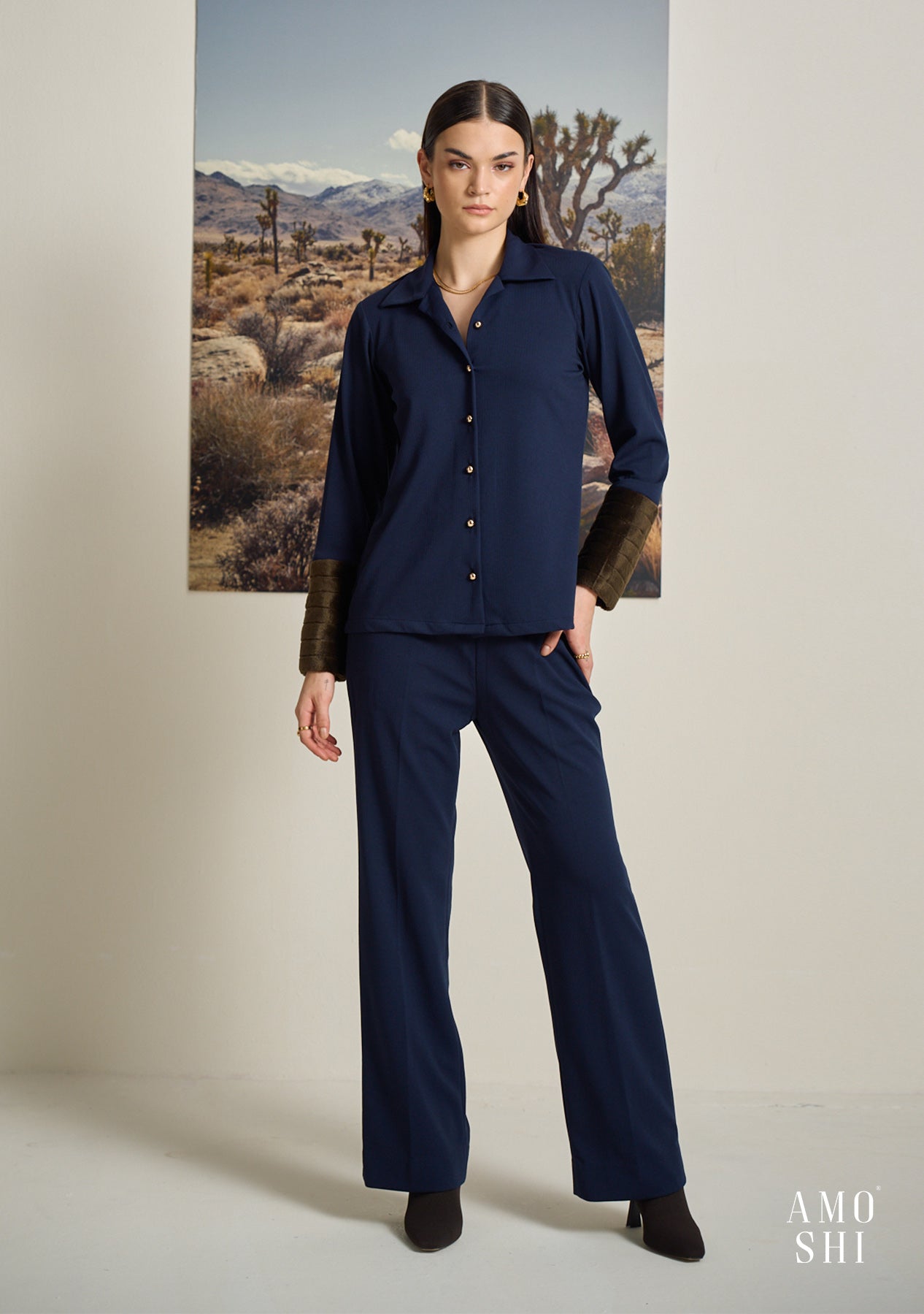 Sherry Fur Cuff Shirt (Navy)