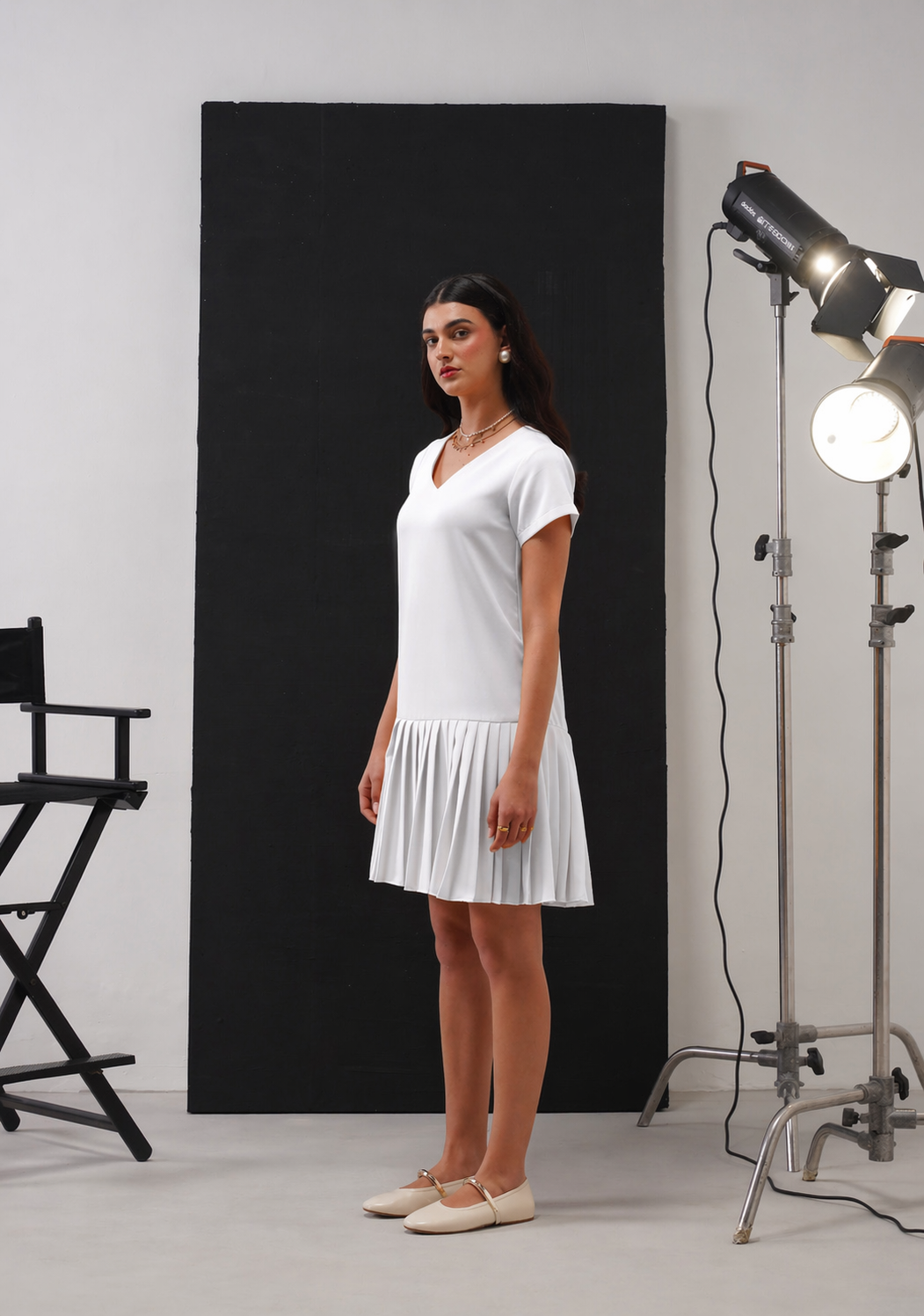 Angela Pleated Tunic Dress (White)