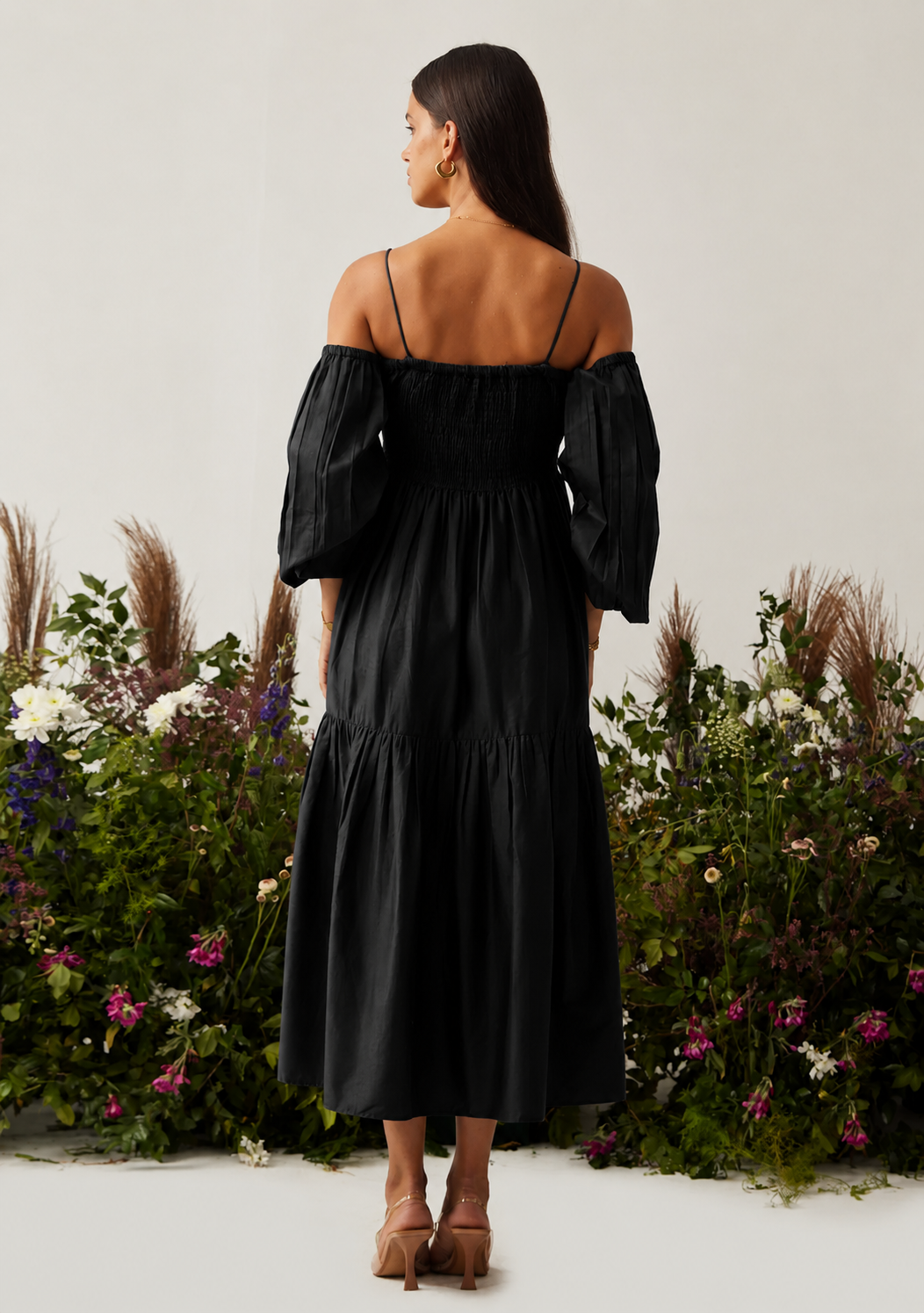 Lea Dress with detachable sleeves (Black)