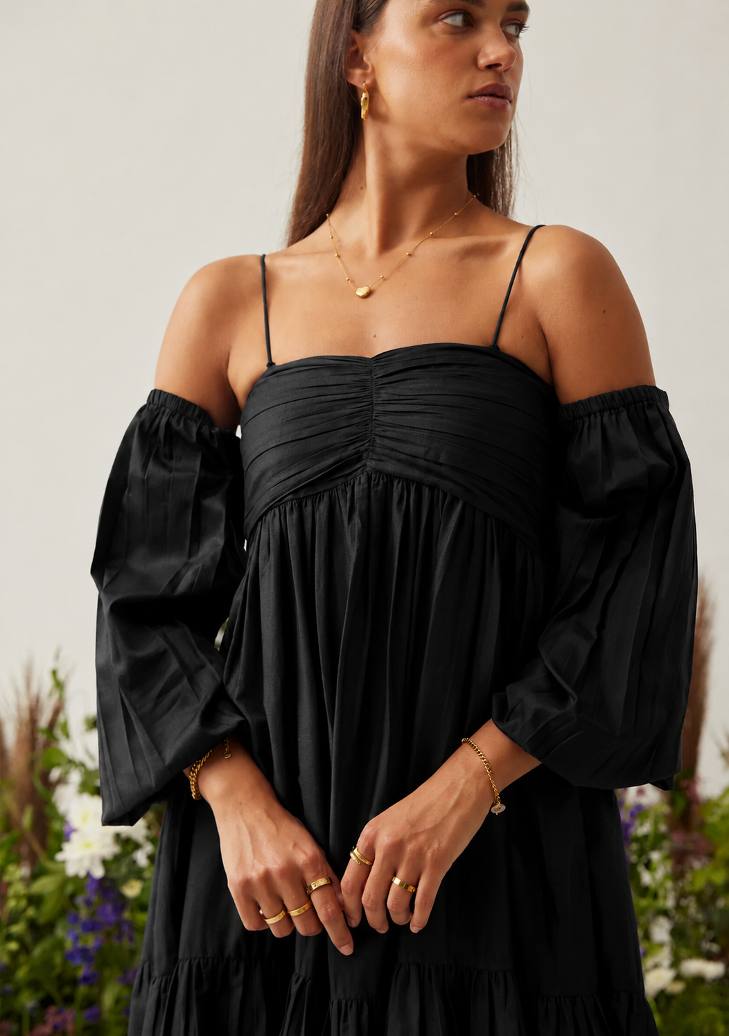 Lea Dress with detachable sleeves (Black)