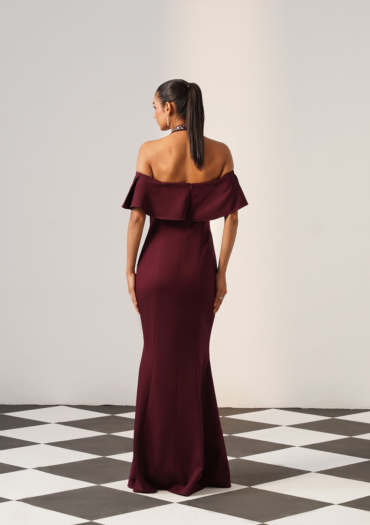 Elysia Rhinestone Gown (Burgundy)