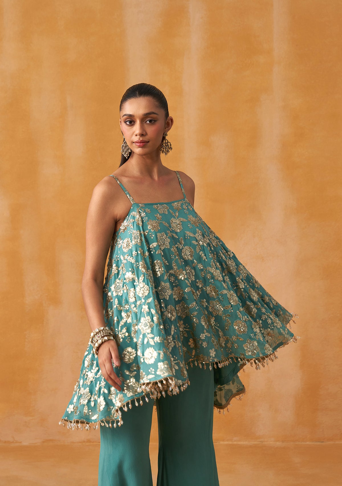 Pataka Sharara Set With Potli (Teal)