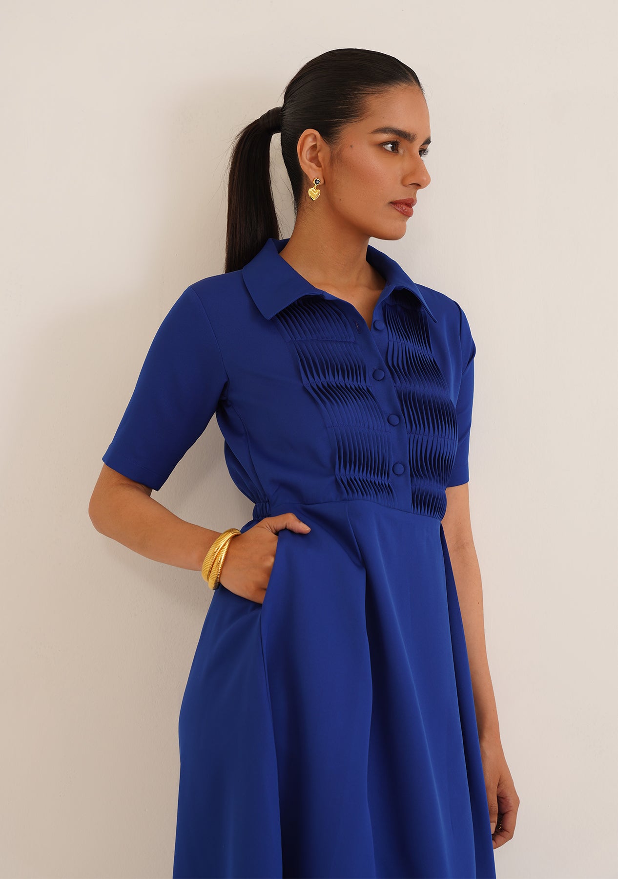 Wave Pintuck Midi Dress (Blue)